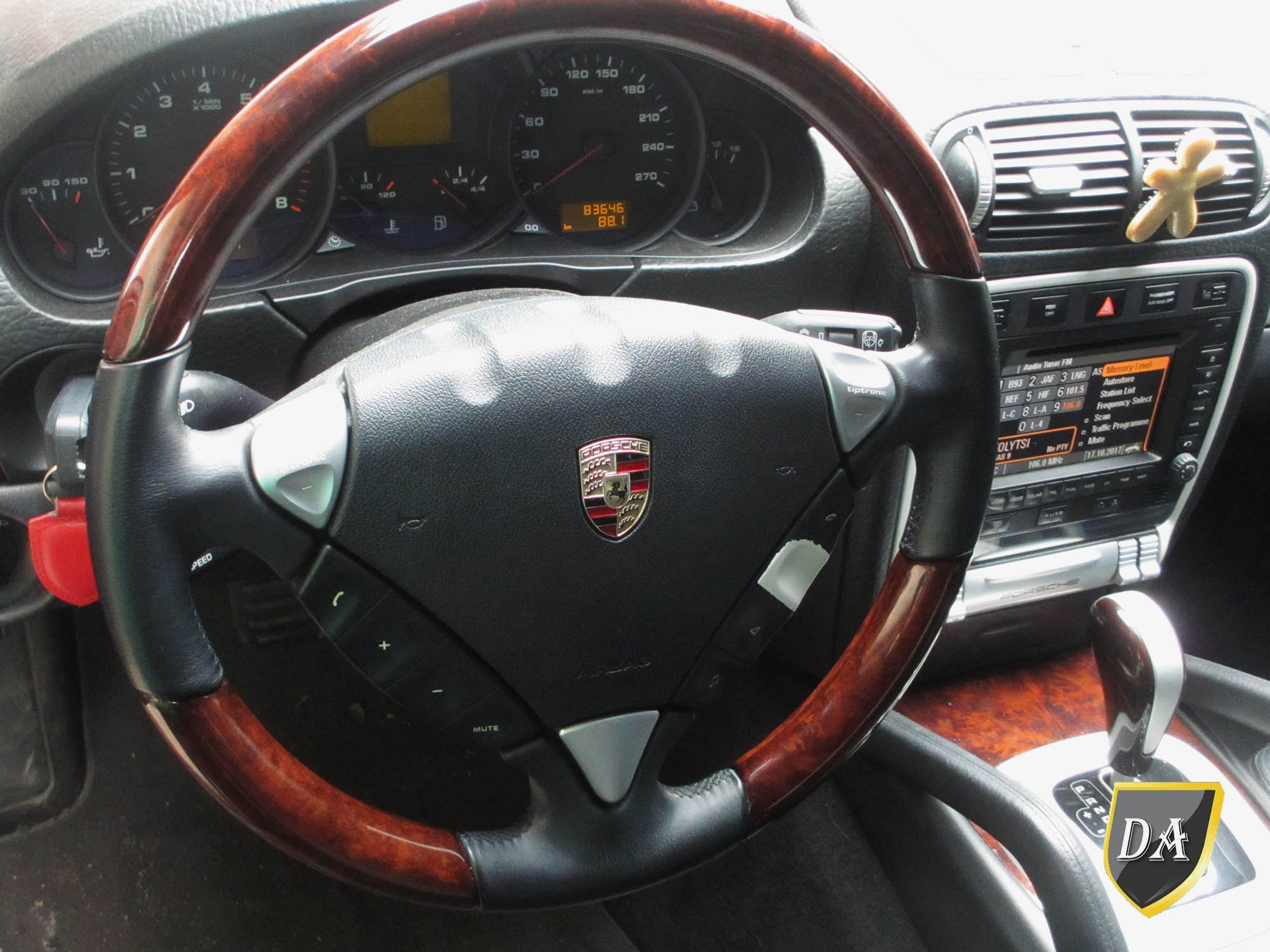 Soft-touch кнопки керма Porsche, до